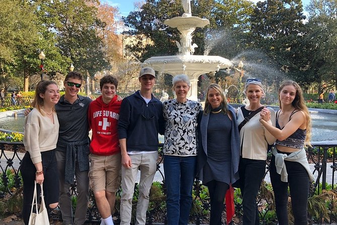 Historic Savannah Guided Walking Tour - Two hours on cobblestones: pacing and what to wear