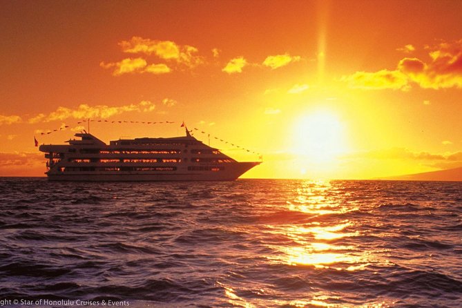 Honolulu: Three Star Deluxe Sunset Dinner Cruise and Show - Where you meet, when you start, and how not to feel rushed