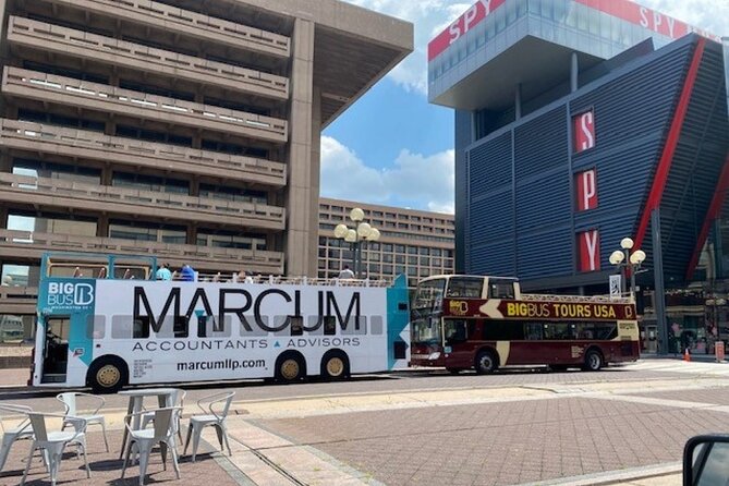 Hop-on Hop-off Sightseeing Tour by Open-top Bus with 18 Stops - Arlington National Cemetery and the add-ons that make it feel special