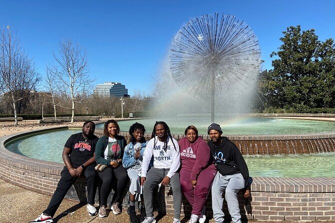 Houston City Tour 2.5-hour Van Tour - A 445-Acre Park Stop and a Mobile Tour Twist