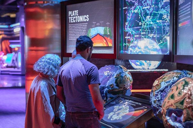 Houston Museum of Natural Science General Admission - Gems & Minerals: 450+ Rare Stones and Geodes