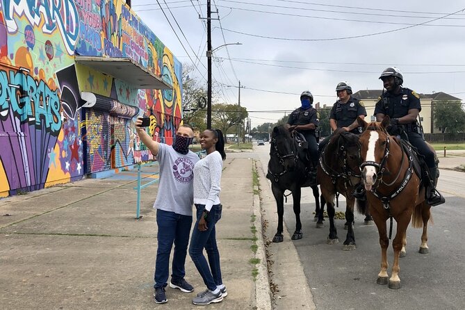 Houston's Official City & Mural Tour! - Where the Tour Starts in Houston: 1302 Dallas St and a Quick Orientation
