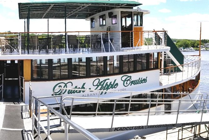 Hudson River Sightseeing Cruise from Albany - Weather: Dress for Wind, Rain, and That River Feeling