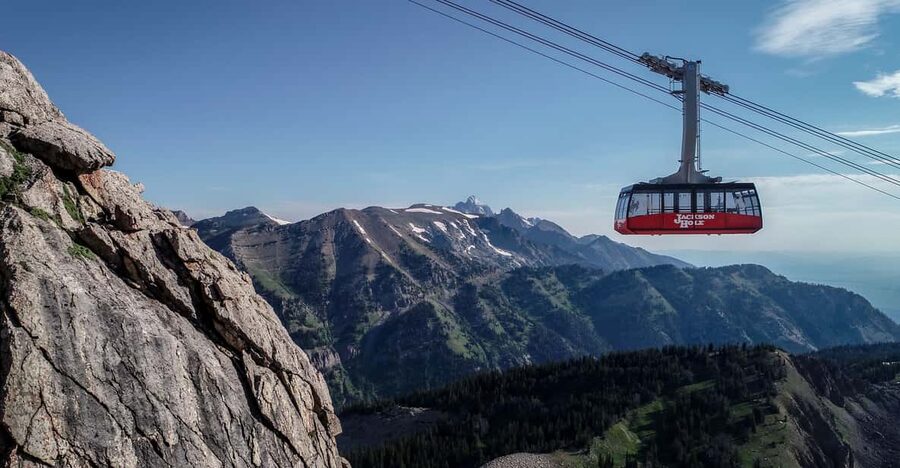 Jackson Hole: Aerial Tram and Gondolas Sightseeing - The Aerial Tram Ride to Rendezvous Mountain, Smooth Lift, Big Views