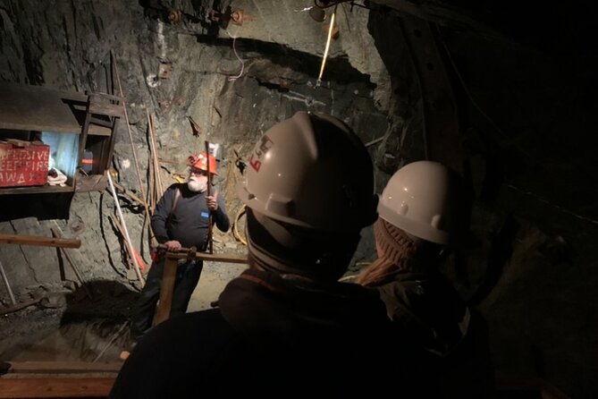 Juneau Underground Gold Mine and Panning Experience - Gold Panning and Garnets: How You Actually Find Pay Dirt