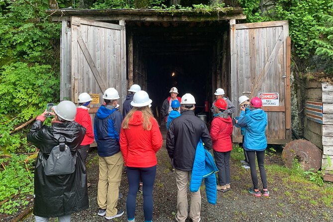 Juneau Underground Gold Mine and Panning Experience - Displays, the General Store, and How to Turn This Into a Juneau Souvenir Day