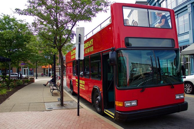 JUST THE TOUR - Double Decker bus sightseeing tour of Pittsburgh. - Entering Pittsburgh’s viewpoints from the best seat in town