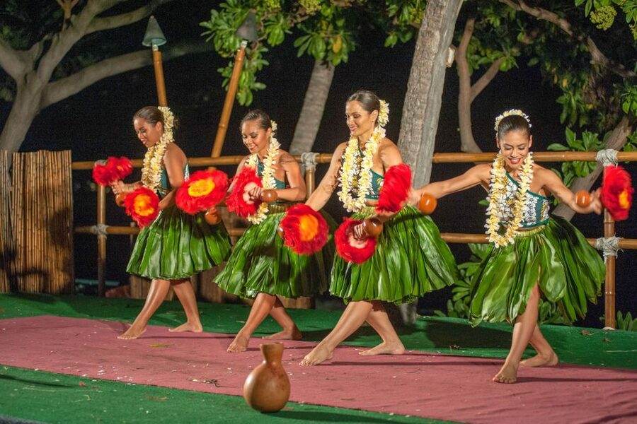 Kailua-Kona: Voyagers of the Pacific Luau with Buffet Dinner - The Imu Ceremony Situation: Pig Reveal Might Change