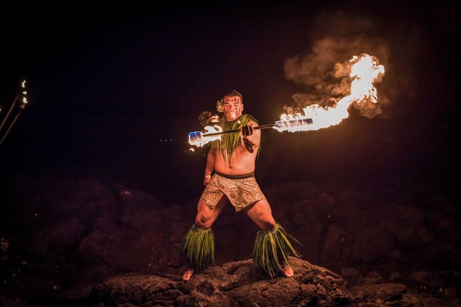 Kailua-Kona: Voyagers of the Pacific Luau with Buffet Dinner - Price and Value: What You Get for About $190