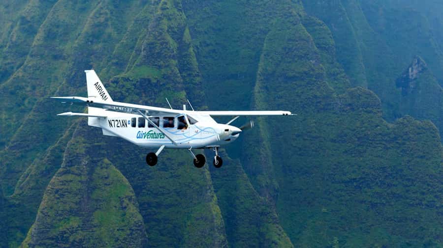 Kauai: Entire Kauai Air Tour with Window Seats - Hanapepe Valley Lookout: The Quick Warm-Up View That Sets the Tone