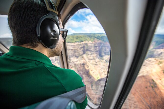 Kauai' Exclusive Helicopter Tour: Land & Explore Olokele Canyon - How the route treats the Na Pali Coast and the Napali movie look