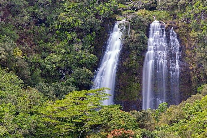Kauai Highlights & Movie Sites - Hanalei Town and Pier Area: Shops, Lunch on Your Own, and The Descendants