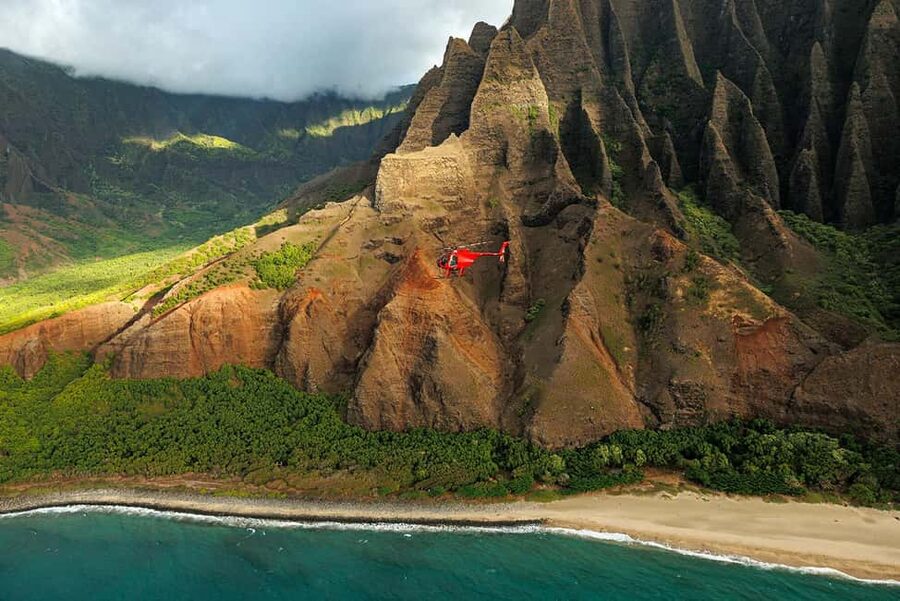 Kauai: Hughes 500 4-Passenger Doors-Off Helicopter Flight - Doors-Off Reality: What changes when the helicopter has no doors