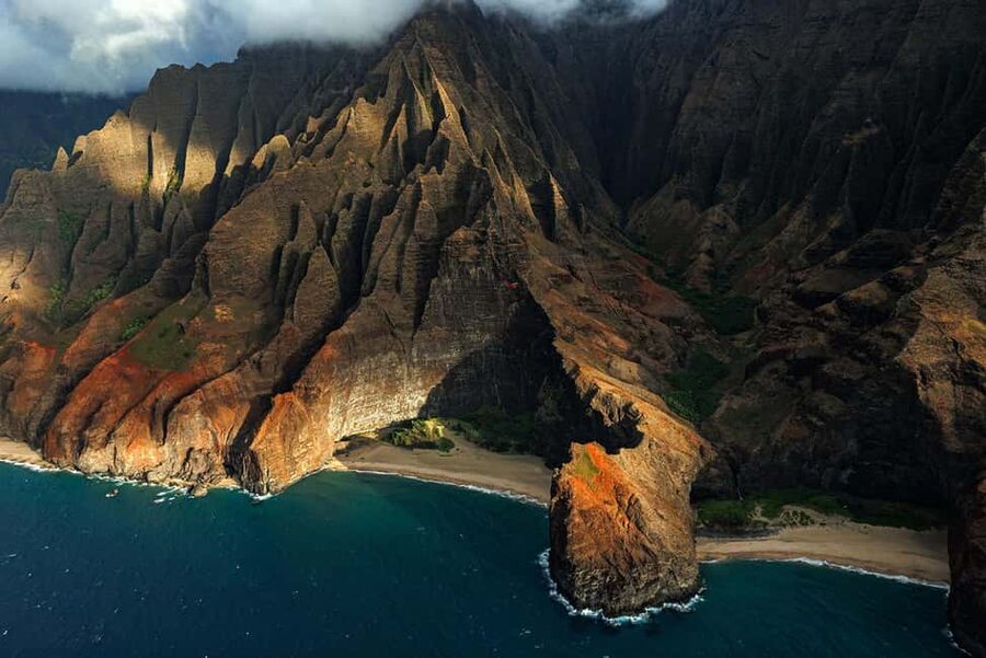 Kauai: Hughes 500 4-Passenger Doors-Off Helicopter Flight - Waialeale stop: shorter time, still worth it