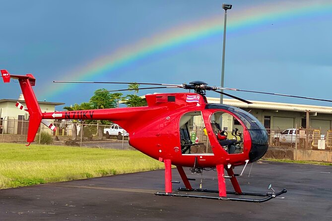 Kauai: Hughes 500 4-Passenger Doors-Off Helicopters - What pilots actually do for the experience