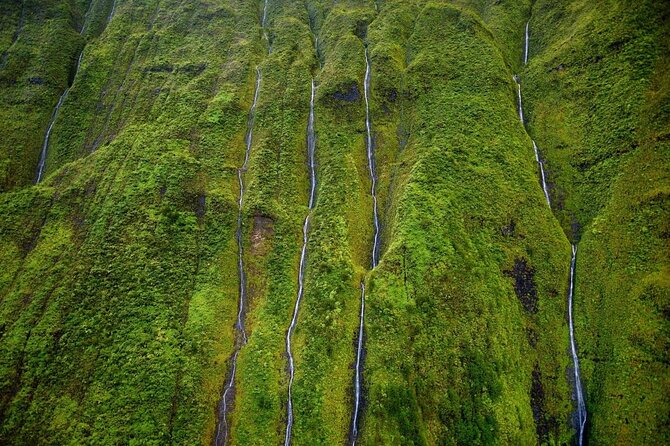Kauai: Hughes 500 4-Passenger Doors-Off Helicopters - Should you book it? The quick decision test
