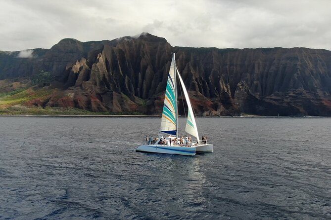 Kauai: Leila Na Pali Sunset Dinner Sail - Who should book this, and who should think twice