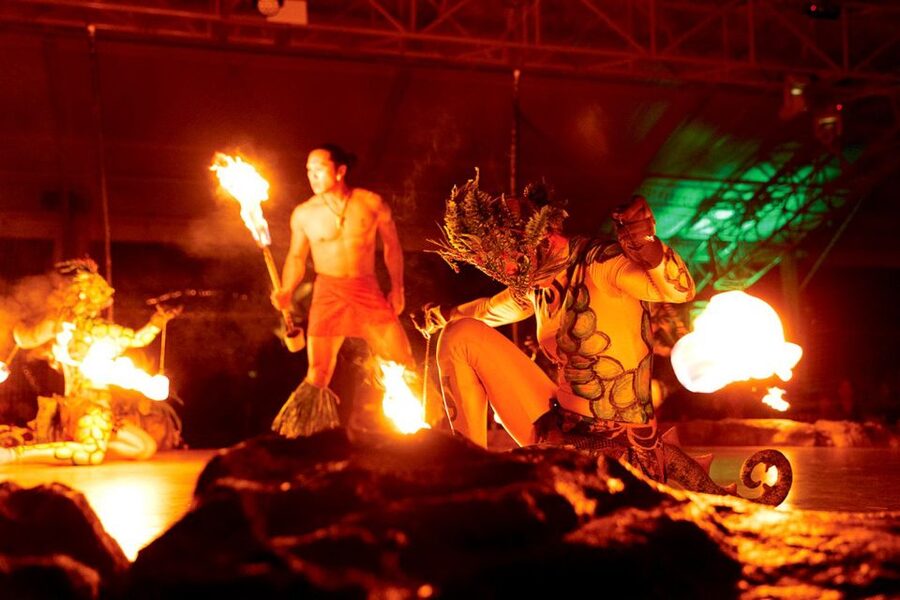 Kauai: Luau Kalamaku with Buffet Dinner & Show - Should you book Luau Kalamaku at Kilohana Plantation?