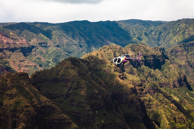 KAUAI LUXURY 60-Minute Doors-Off Helicopter ADVENTURE - Key things that make this Kauai doors-off flight worth it