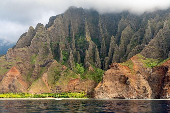 Kauai: Na Pali Sunset & Sightsee Boat Tour - 6 Key Things You Can Count On