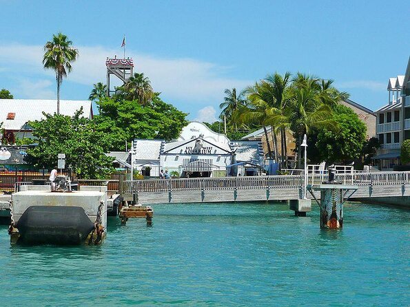 Key West Conch Tour Train - Comfort, sound, and small rules that affect your experience