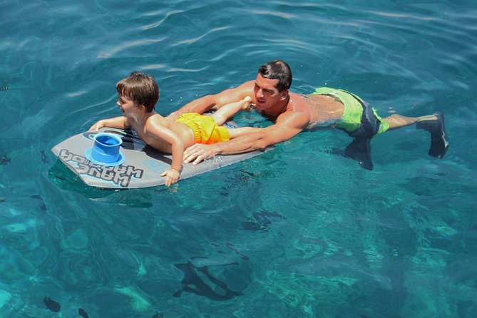 Kona’s Best Morning Snorkel: Captain Cook & Kealakekua Bay - Captain Cook Monument: The View From the Water