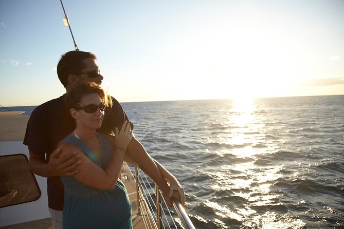 Kona Signature Catamaran Sunset Sail - The Catamaran Experience: Comfort, Seating, and Real Onboard Ease