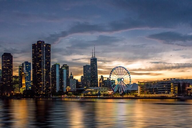 Lake Michigan Sunset Cruise in Chicago - Sunset Viewing: Top Deck Romance, Indoor Comfort, and Realistic Timing