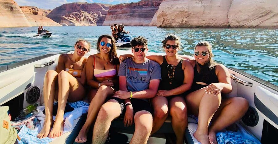 Lake Powell: Antelope Canyon 2-Hour Photo Boat Tour - Entering Antelope Canyon from Lake Powell, the Part You Can Feel