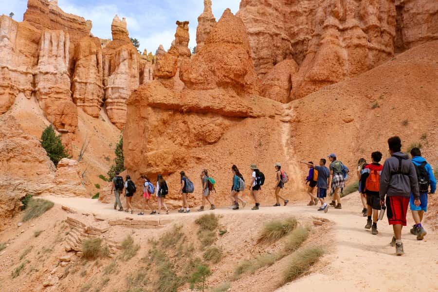 Las Vegas: Bryce and Zion National Parks Tour with Lunch - Zion National Park: From Visitor Center Views to the Tunnel Pass