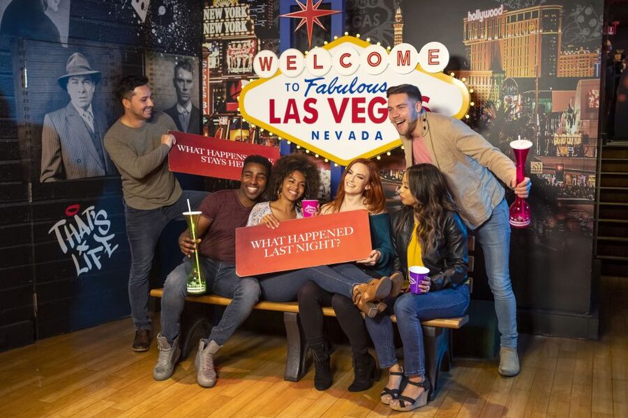 Las Vegas Explorer Pass: Tickets for 2-7 Attractions - Eiffel Tower Experience and The Tower at the STRAT Views