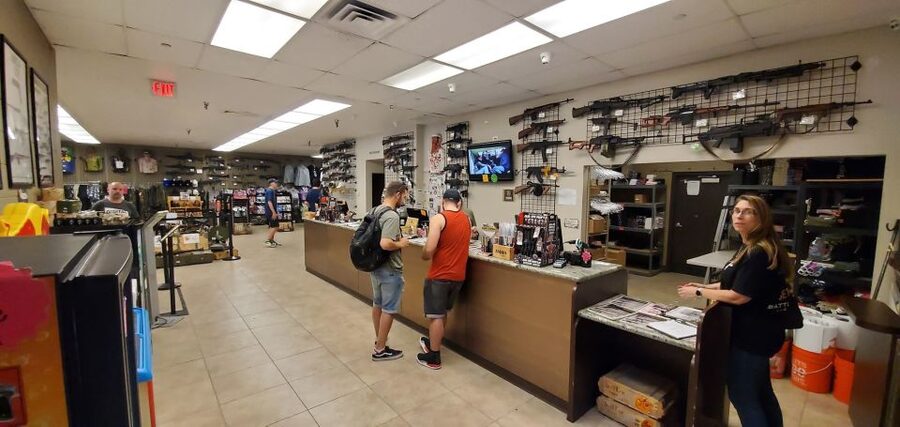 Las Vegas: Firearms Shooting Beginner’s Adventure - The range session: choosing your weapons and making the rounds count