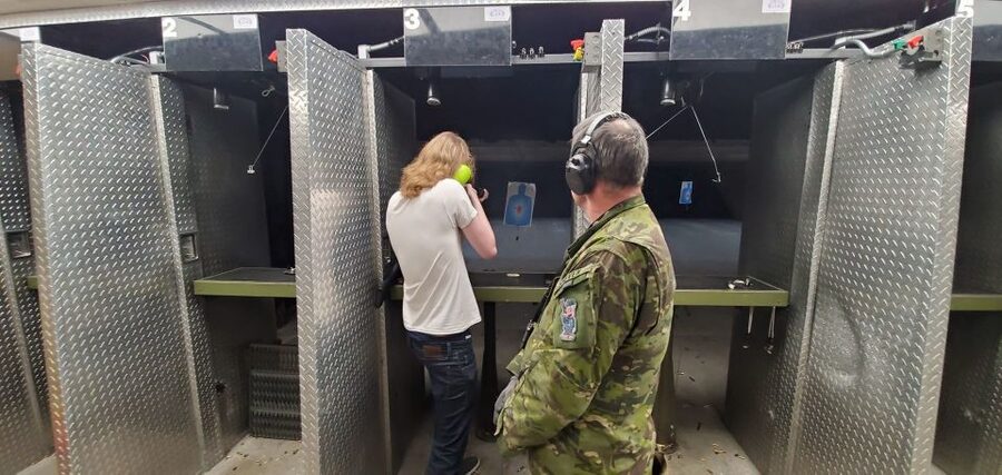 Las Vegas: Firearms Shooting Beginner’s Adventure - How safety and veteran guidance actually work