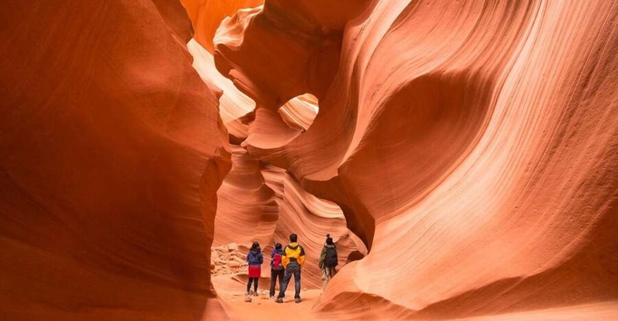 Las Vegas: Grand Canyon, Antelope Canyon, Horseshoe Bend - Leaving Las Vegas: the early start that makes it all possible