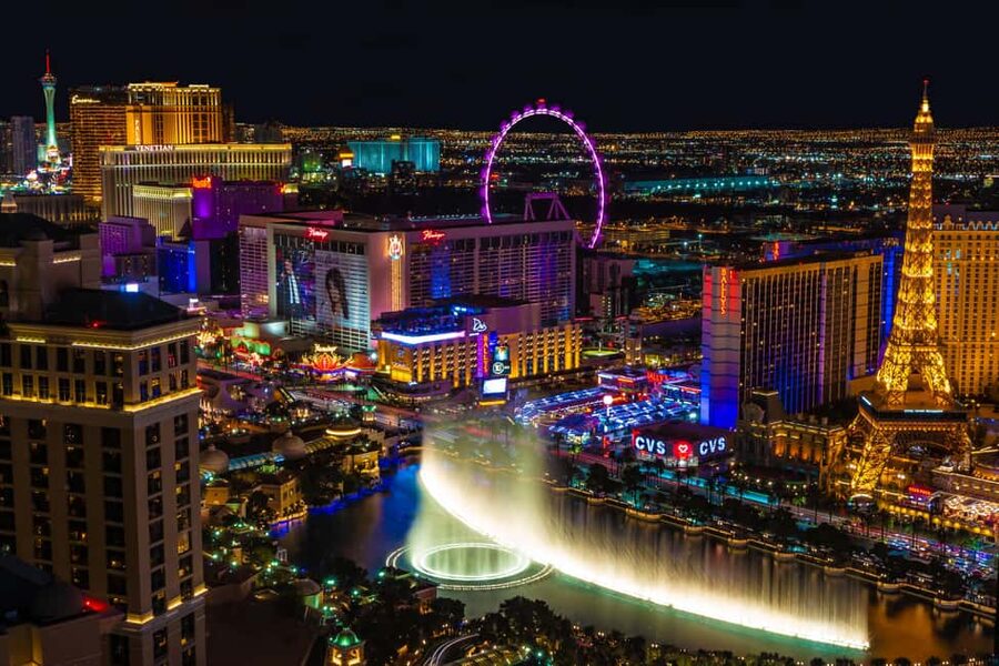 Las Vegas: Helicopter Tour of the Strip with Window Seats - Key things I’d pay attention to