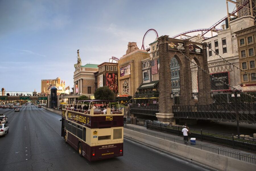 Las Vegas: Hop-on Hop-off Sightseeing Tour by Open-Top Bus - Night tour at 7PM: when the Strip looks like it means it