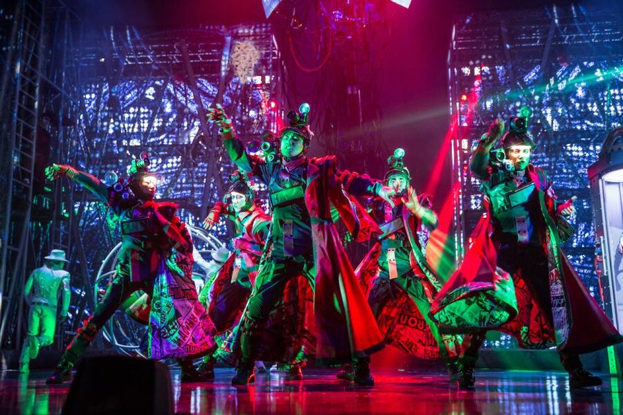 Las Vegas: Michael Jackson ONE by Cirque du Soleil Ticket - Should you book Michael Jackson ONE?