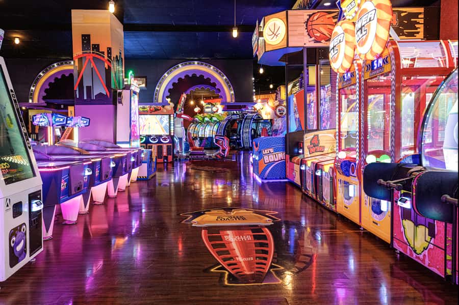 Las Vegas: New York-New York Hotel Big Apple Coaster Ride - What to bring, what to leave, and how not to regret your pockets