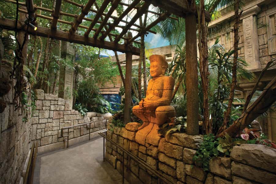 Las Vegas: Shark Reef Aquarium Entry Ticket - Who this fits best, and who should think twice