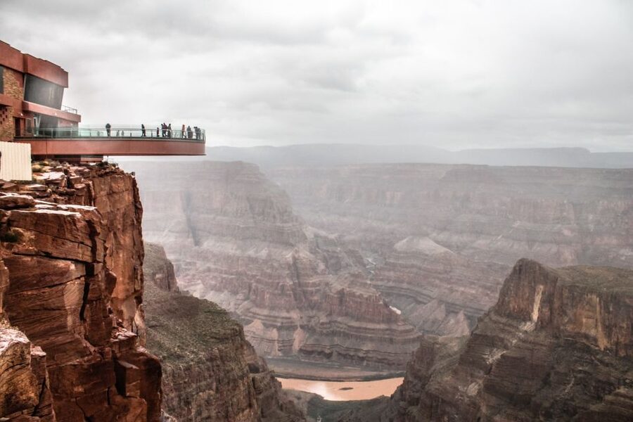 Las Vegas: Small Group Grand Canyon Skywalk, Hoover Dam Tour - Pickup in a big city: how they keep it simple