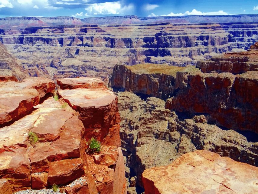Las Vegas: Small Group Grand Canyon Skywalk, Hoover Dam Tour - Hoover Dam: the walk-through part is what you should care about