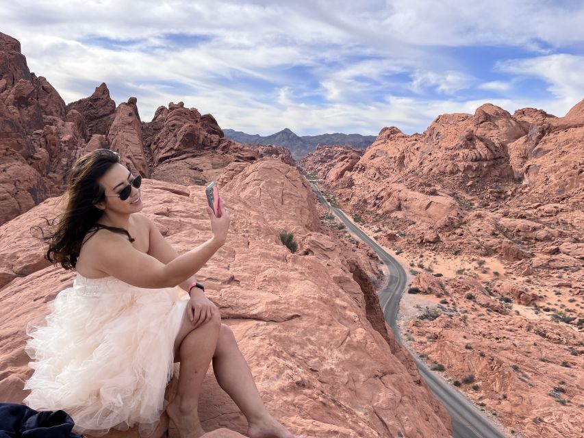 Las Vegas: Valley of Fire and Red Rock Canyon Day Trip - Two Extra Off-the-Map Spots for Better Photos