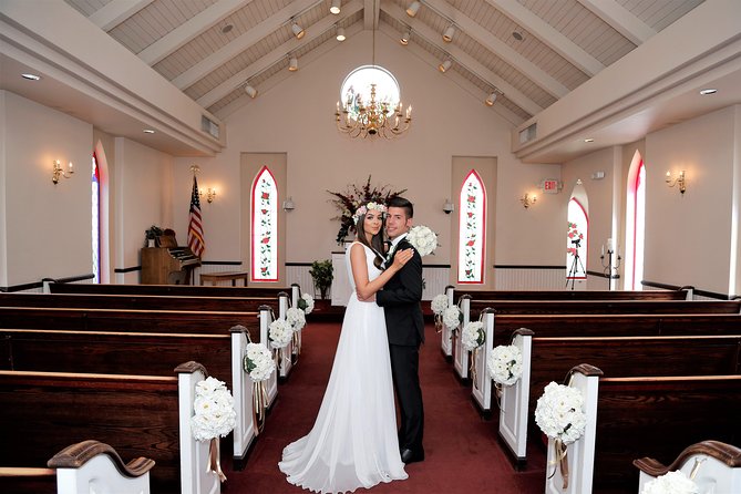 Las Vegas Wedding at A Special Memory Wedding Chapel - Photos, Flowers, Music: Where the Value Gets Real