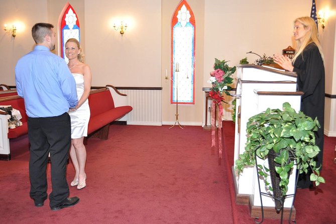 Las Vegas Wedding at A Special Memory Wedding Chapel - A Smooth-Day Game Plan (So You Don’t Lose Time)