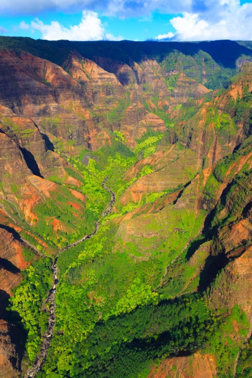 Lihue: Deluxe Waterfall Safari Helicopter Tour - Seating, comfort, and photo tips that actually matter