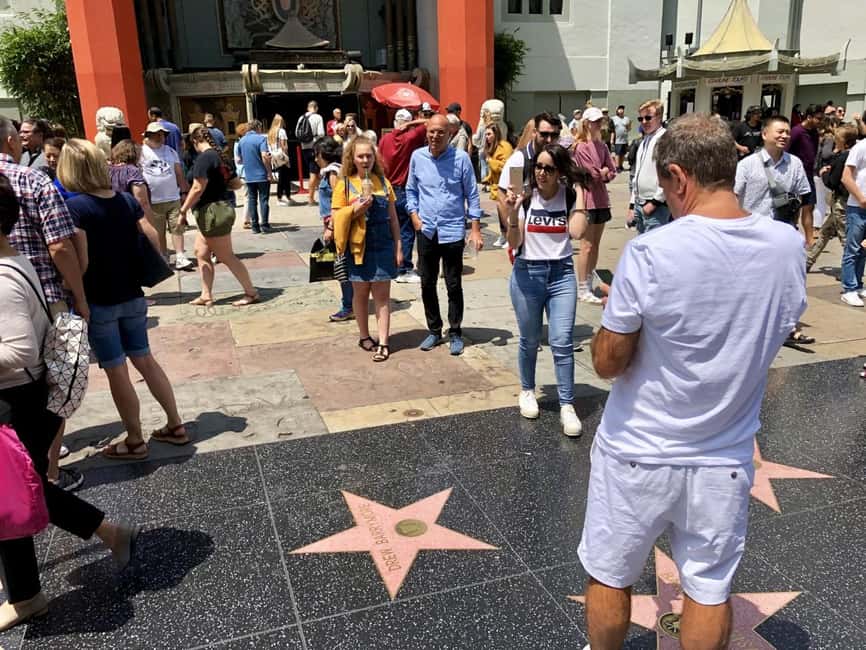 Los Angeles: Hollywood and Beverly Hills Guided Bus Tour - Price and value: is $35 worth two hours of star talk?