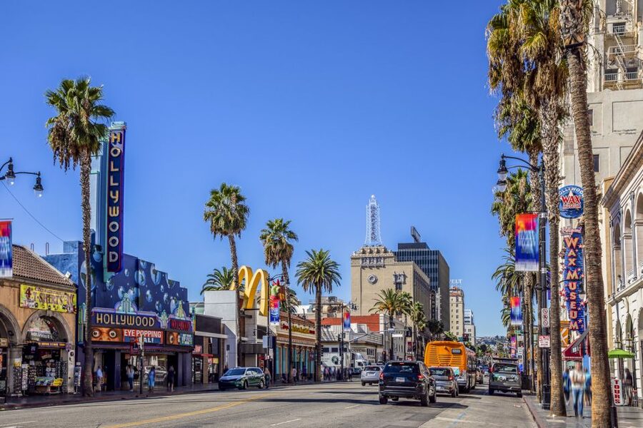 Los Angeles: Hollywood & Celebrity Homes Open-Air Bus Tour - Mulholland Drive to Beverly Hills: the view shift you feel in your gut