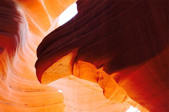 Lower Antelope Canyon Admission Ticket - Stair steps, tight turns, and the real safety part