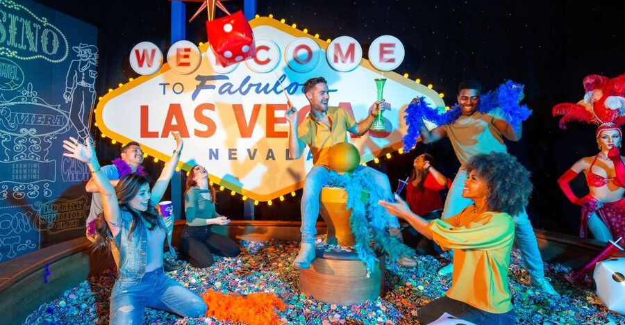 Madame Tussauds Wax Museum Las Vegas - Entering Madame Tussauds on the Las Vegas Strip