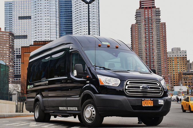 Manhattan to JFK: One Way Shared Departure Transfer - What the Minivan Ride Feels Like (And Why the Driver Matters)